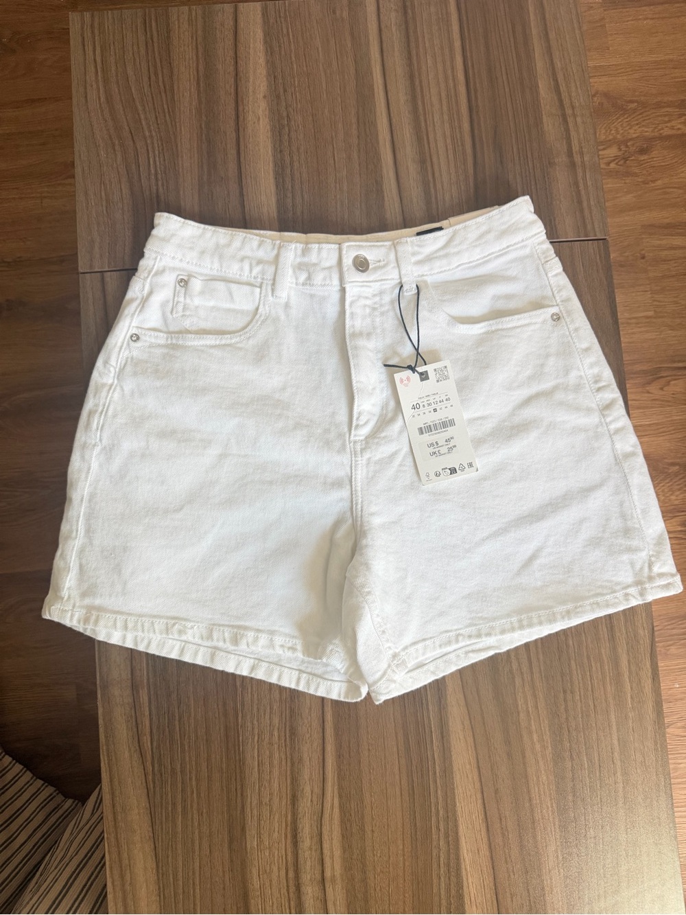 Zara White High-Rise Denim Shorts